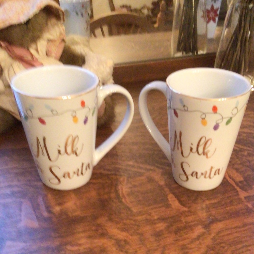 Charming Charlie Pair Milk For Santa Mugs